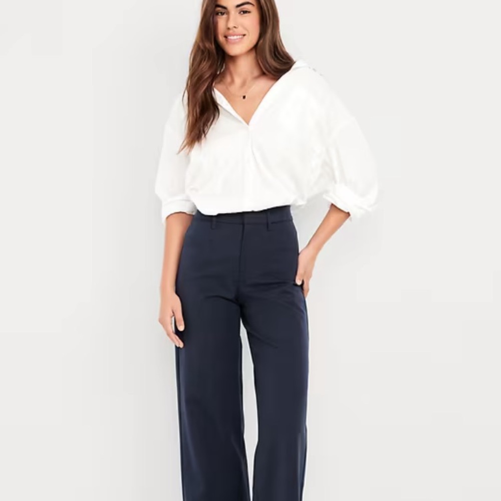 Old Navy High-Rise Pixie Wide Leg Pants